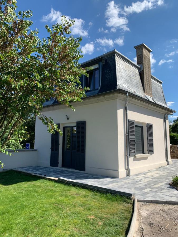 La Petite Maison 1933 Везул Екстериор снимка